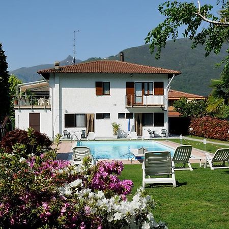 Casa Augusta Apartment Maccagno Екстериор снимка
