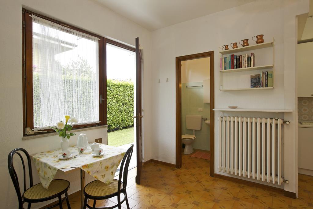 Casa Augusta Apartment Maccagno Екстериор снимка