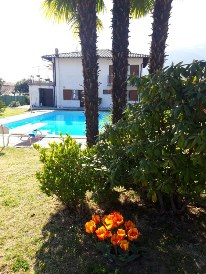 Casa Augusta Apartment Maccagno Екстериор снимка